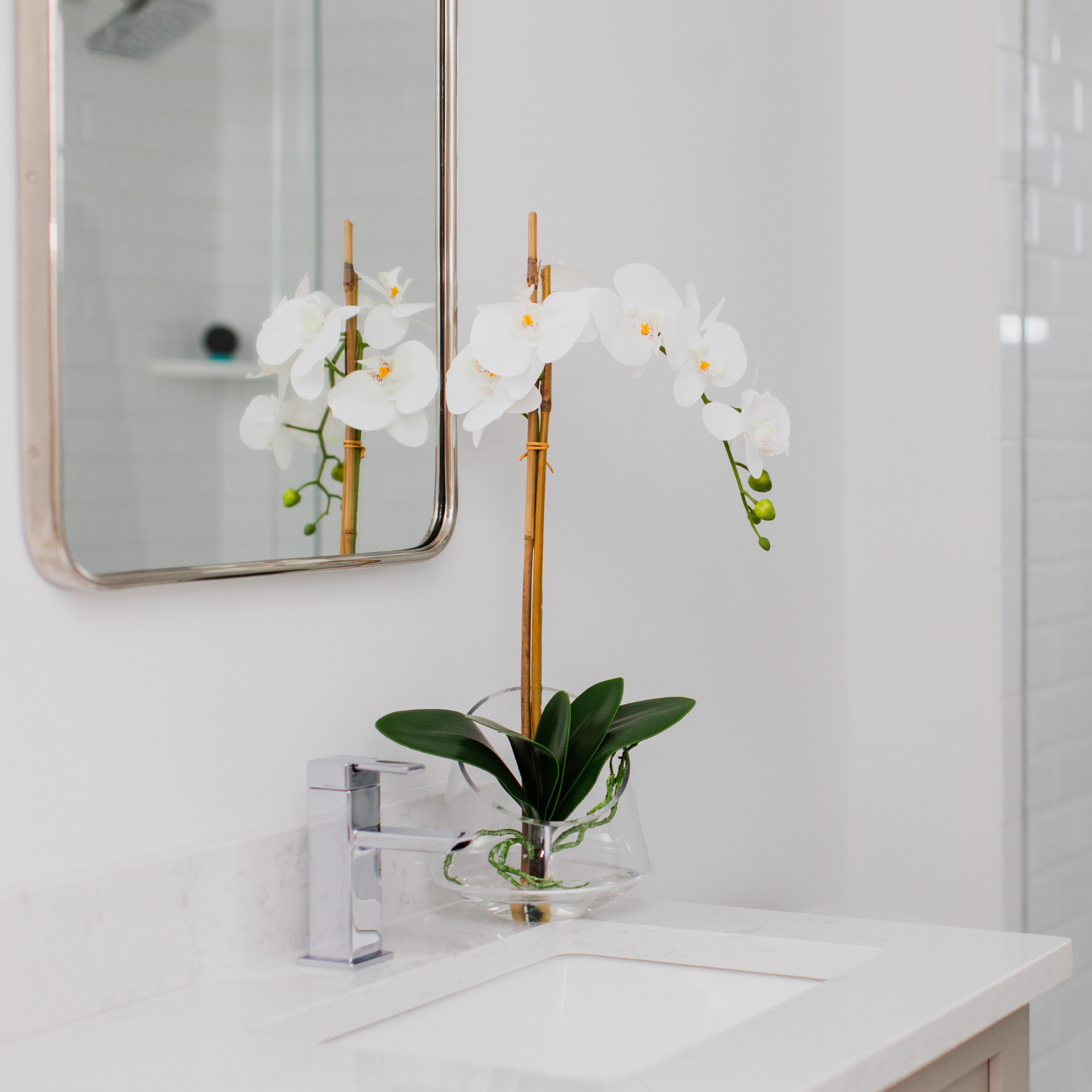 Energy-Aligned Floral Arrangement - Spiritual Clarity & Positivity